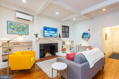 2134 Locust Street #1R, Philadelphia, PA 19103 - Photo 1