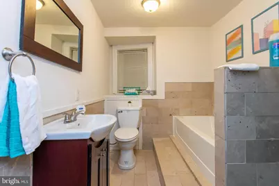 2134 Locust Street #1R, Philadelphia, PA 19103 - Photo 25