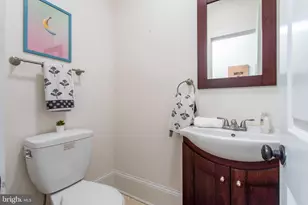 2134 Locust St, Philadelphia, PA 19103 - Photo 13