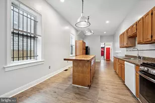 1852 N 17th St, Philadelphia, PA 19121 - Photo 13