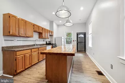 1852 N 17th Street, Philadelphia, PA 19121 - Photo 15