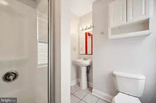 1852 N 17th St, Philadelphia, PA 19121 - Photo 3