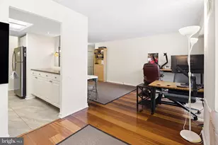 1326 Spruce St, Philadelphia, PA 19107 - Photo 7