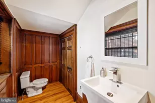 251 S 22nd St, Philadelphia, PA 19103 - Photo 27
