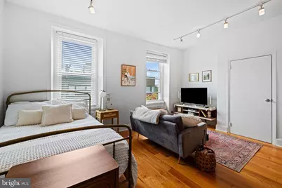 726 S 19th Street, Philadelphia, PA 19146 - Photo 3