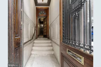 1602 Locust Street #201, Philadelphia, PA 19103 - Photo 3