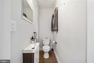 2230 Watkins St, Philadelphia, PA 19145 - Photo 9