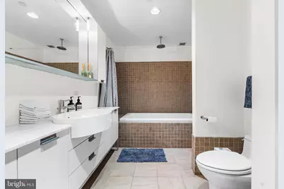 105 S 12th Street #302, Philadelphia, PA 19107 - Photo 15