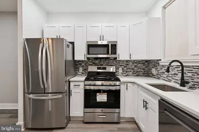 4674 N Sydenham Street, Philadelphia, PA 19140 - Photo 11