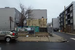 2400 N Mutter St, Philadelphia, PA 19133 - Photo 1