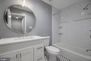 1205 Wharton St, Philadelphia, PA 19147 - Photo 13