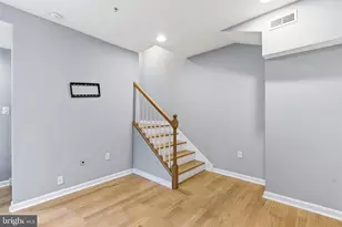 1027 N 4th St, Philadelphia, PA 19123 - Photo 5