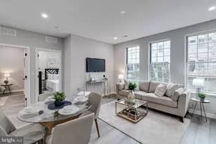 752 S 16th St, Philadelphia, PA 19146 - Photo 3