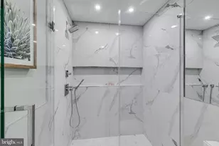 752 S 16th St, Philadelphia, PA 19146 - Photo 17