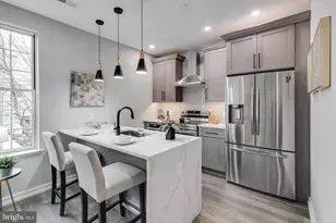 752 S 16th St, Philadelphia, PA 19146 - Photo 11