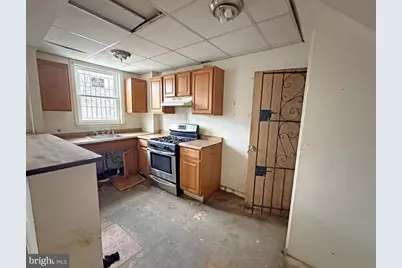 323 W Wingohocking Street, Philadelphia, PA 19140 - Photo 11