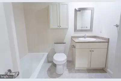 727 Spruce Street #1B, Philadelphia, PA 19106 - Photo 17