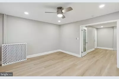 2131 Christian Street #2, Philadelphia, PA 19146 - Photo 9