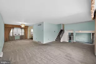 523 Wigard Ave, Philadelphia, PA 19128 - Photo 9