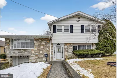 523 Wigard Avenue, Philadelphia, PA 19128 - Photo 1