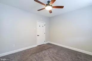 2429 S Garnet St, Philadelphia, PA 19145 - Photo 21