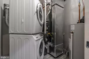 2045 N College Ave, Philadelphia, PA 19121 - Photo 25