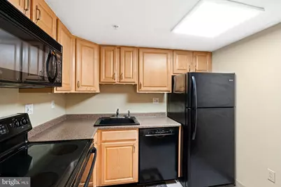 2001 Hamilton Street #723, Philadelphia, PA 19130 - Photo 5