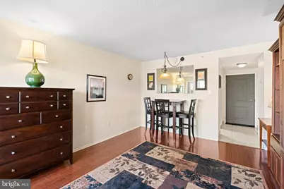 2001 Hamilton Street #723, Philadelphia, PA 19130 - Photo 5