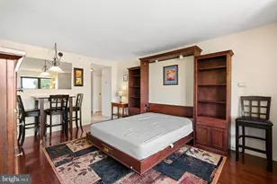 2001 Hamilton St, Philadelphia, PA 19130 - Photo 5