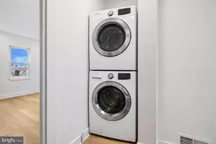 1207 S 57th St, Philadelphia, PA 19143 - Photo 25