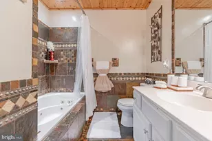 321 Fountain St, Philadelphia, PA 19128 - Photo 27