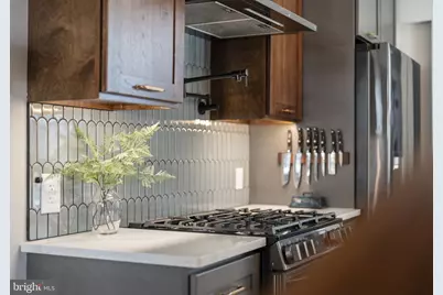 526 E Thompson Street, Philadelphia, PA 19125 - Photo 9