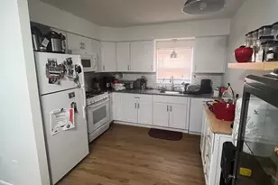 2330 Strahle St, Philadelphia, PA 19152 - Photo 3