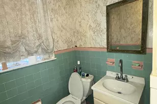 7448 Rockwell Ave, Philadelphia, PA 19111 - Photo 15