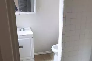 4728 Chestnut St, Philadelphia, PA 19139 - Photo 3