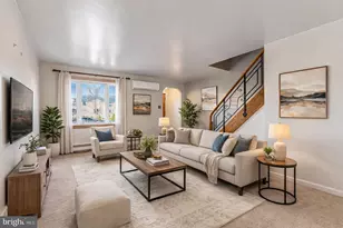 2012 Murray St, Philadelphia, PA 19115 - Photo 3