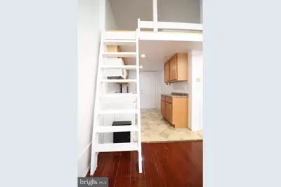 1722 Spruce #C5, Philadelphia, PA 19103 - Photo 7