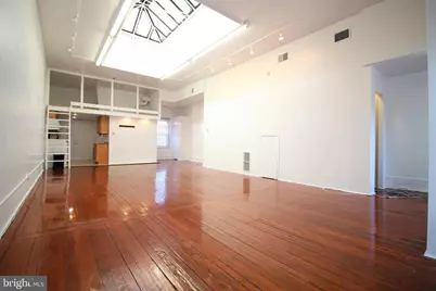 1722 Spruce #C5, Philadelphia, PA 19103 - Photo 3