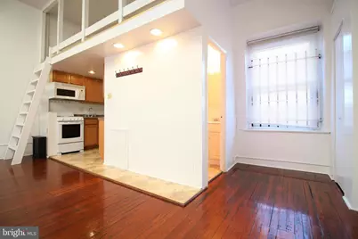 1722 Spruce #C5, Philadelphia, PA 19103 - Photo 9