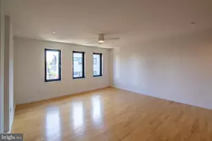 152 W Laurel St, Philadelphia, PA 19123 - Photo 7