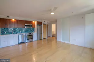 152 W Laurel St, Philadelphia, PA 19123 - Photo 1