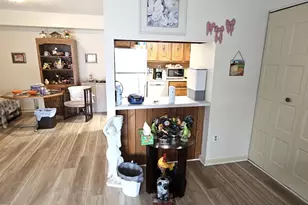 1101 Delaire Landing Rd, Philadelphia, PA 19114 - Photo 3