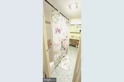 1101 Delaire Landing Road #101, Philadelphia, PA 19114 - Photo 17