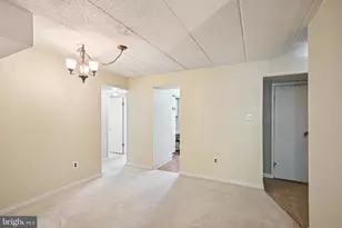 413 Shawmont Ave, Philadelphia, PA 19128 - Photo 9