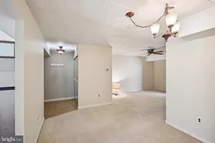 413 Shawmont Ave, Philadelphia, PA 19128 - Photo 7