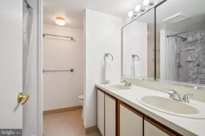 413 Shawmont Avenue #D, Philadelphia, PA 19128 - Photo 23