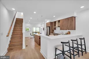 638 N 5th St, Philadelphia, PA 19123 - Photo 5