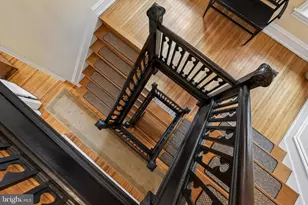 8111 St Martins Ln, Philadelphia, PA 19118 - Photo 47