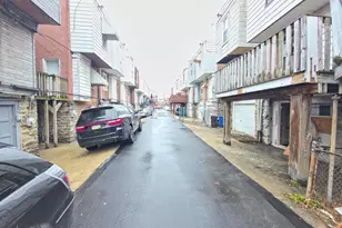 4026 Higbee St, Philadelphia, PA 19135 - Photo 43