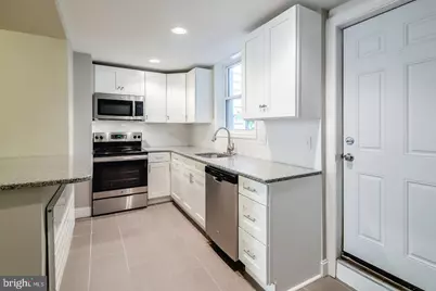 129 Krams Avenue, Philadelphia, PA 19127 - Photo 5